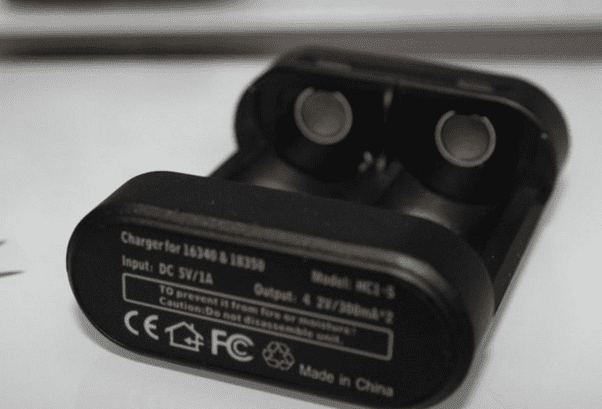 Зарядное устройство для стабилизатора Yi Handheld Gimbal